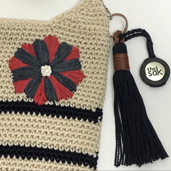 The Sak Crochet Crossbody Bag Red White Blue Boho - Picture 3 of 6